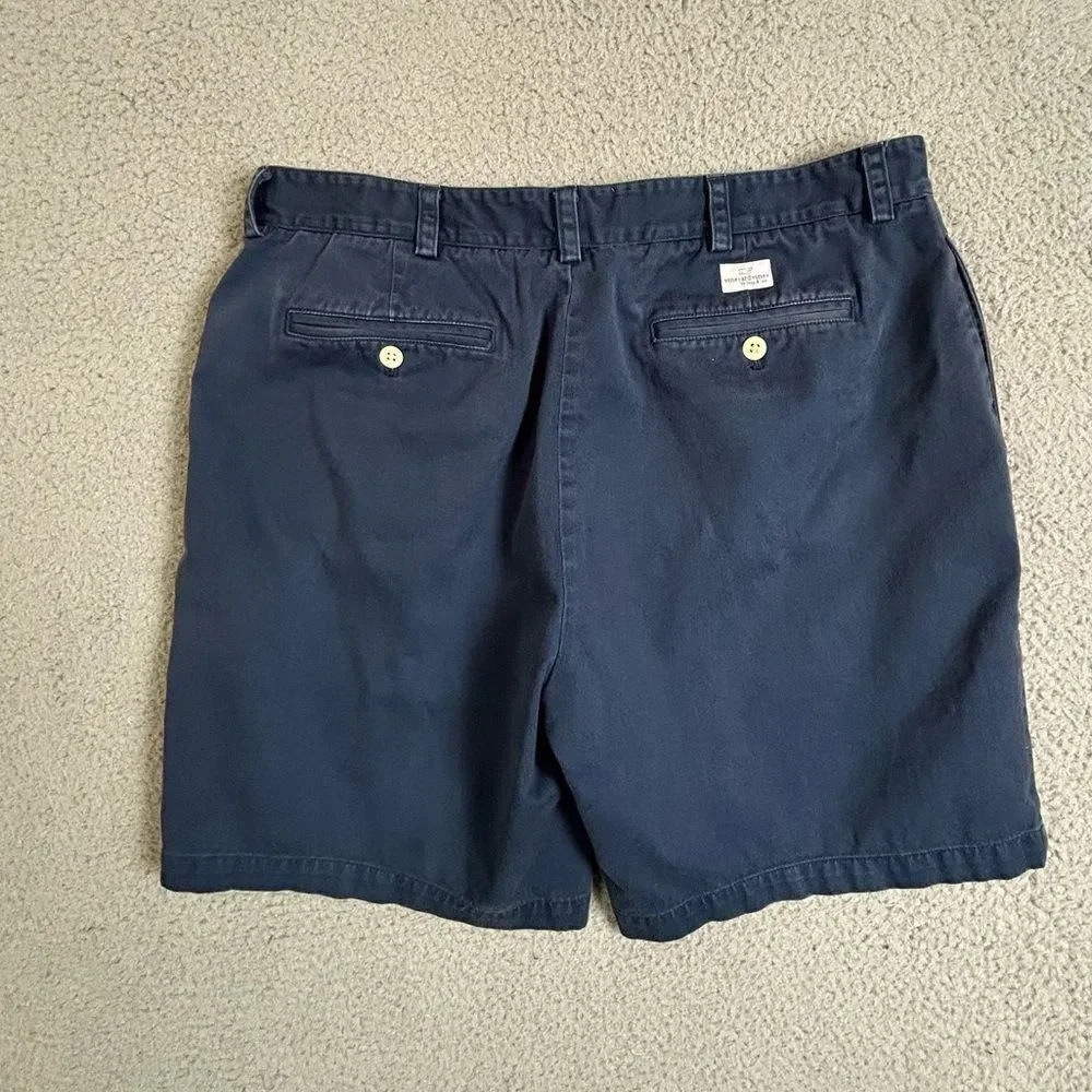 Vineyard Vines Dark Blue Men's Shorts size 36
